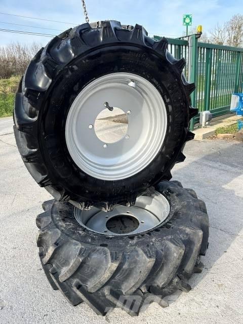  GREENEX 320/70R28 Roti