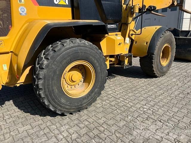 CAT 938 M Incarcator pe pneuri