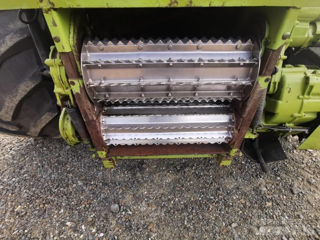 CLAAS Jaguar 870 Forajere cu autopropulsare