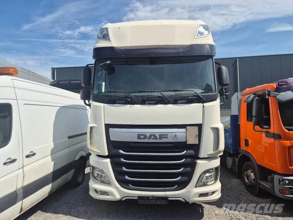 DAF XF 460 6x2 Camioane Demontabile