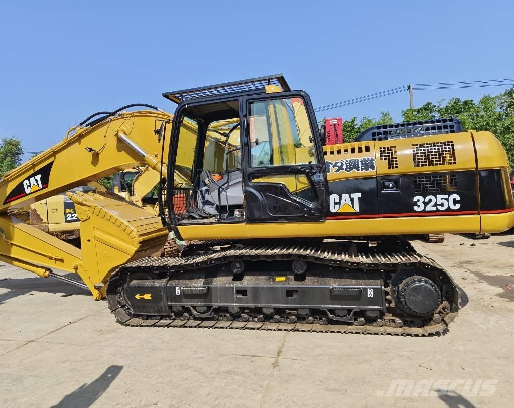 CAT 325 C Excavatoare pe șenile
