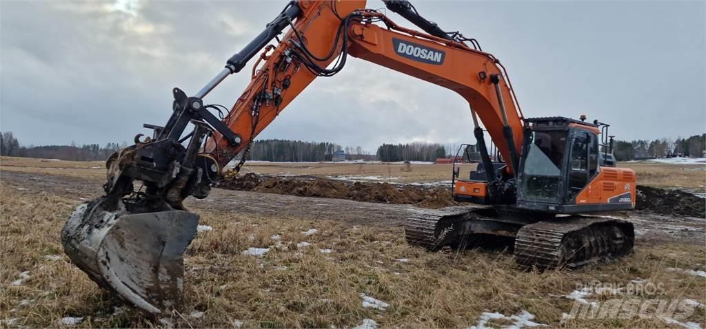 Doosan DX300 LC-5 Excavatoare pe șenile
