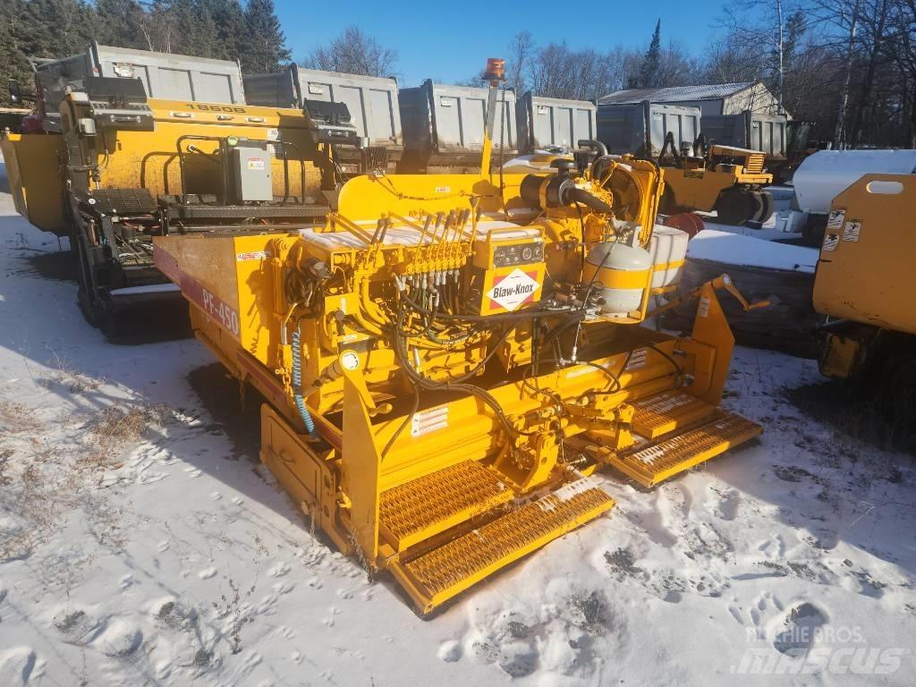 Blaw-Knox M450 Pavatoare asfalt
