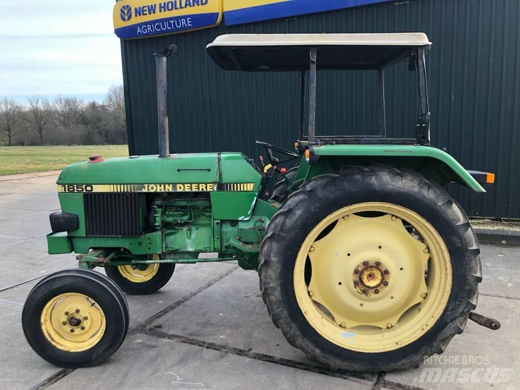 John Deere 1850 Tractoare
