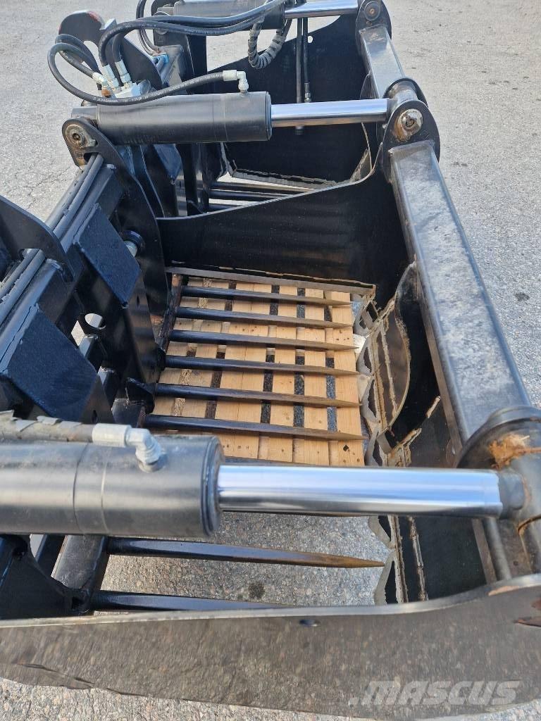 Ålö Silocut 230 . S-BM Accesorii încarcatoare frontale