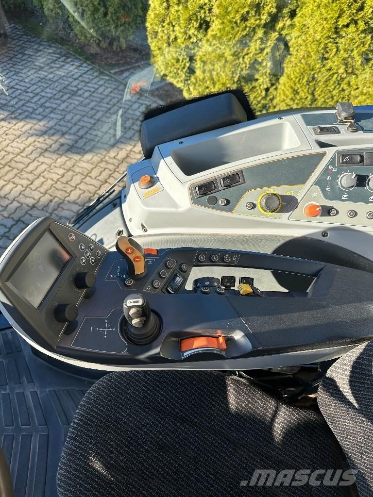 Valtra T234 VERSU Tractoare