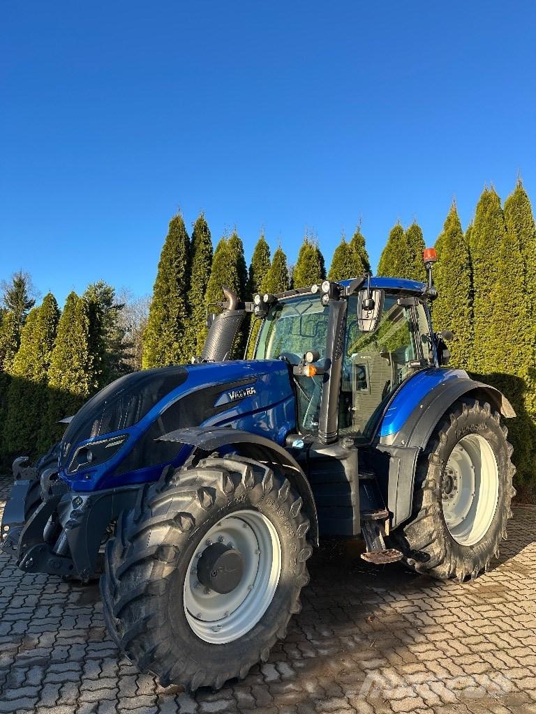 Valtra T234 VERSU Tractoare