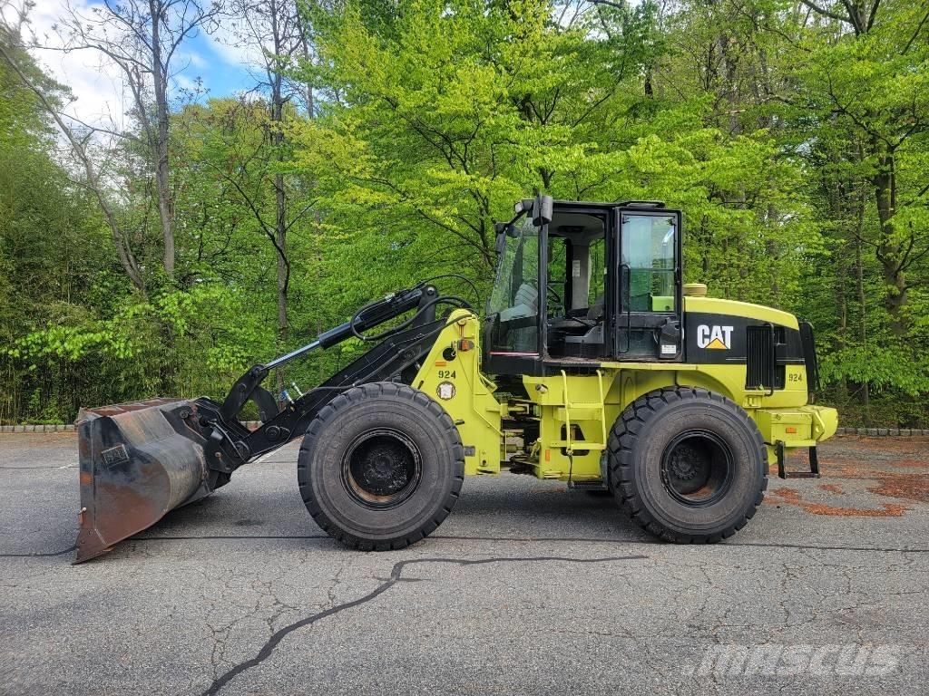 CAT 924 G Incarcator pe pneuri