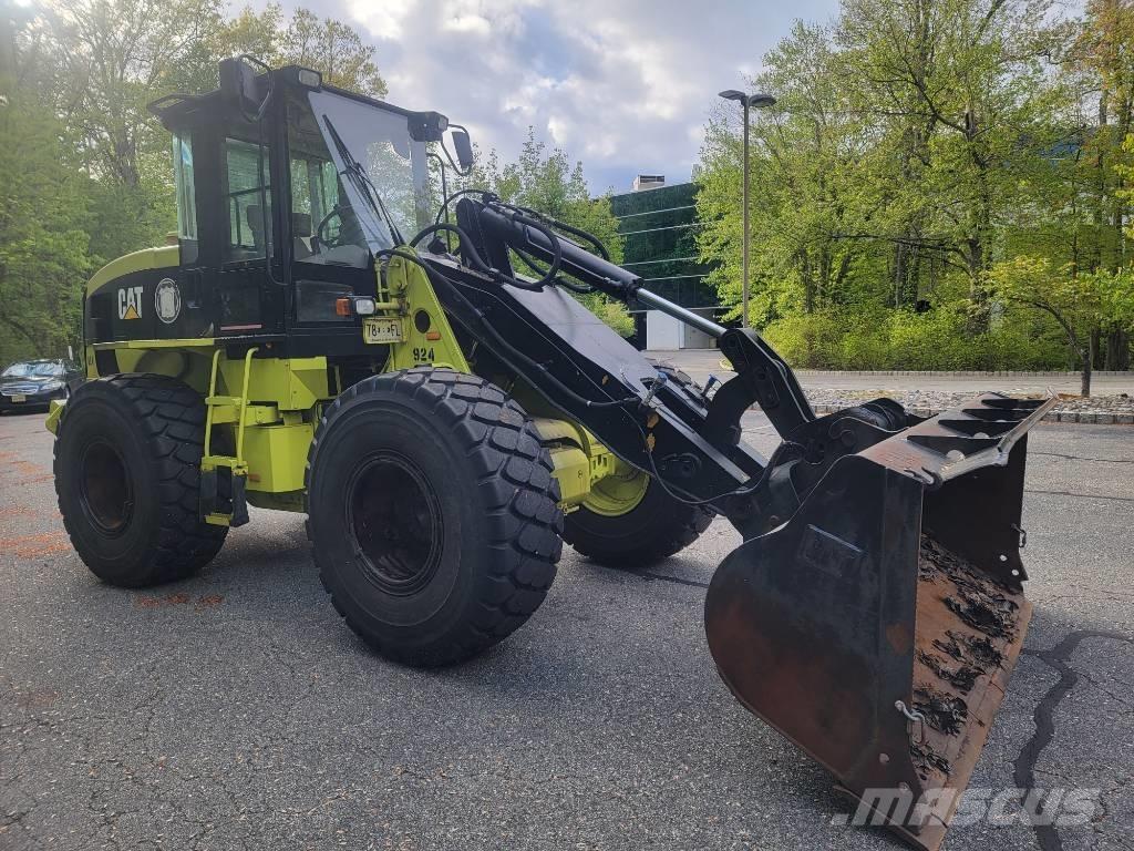 CAT 924 G Incarcator pe pneuri