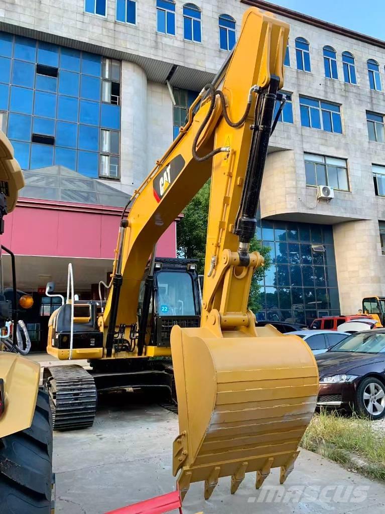 CAT 320 D Excavatoare pe șenile
