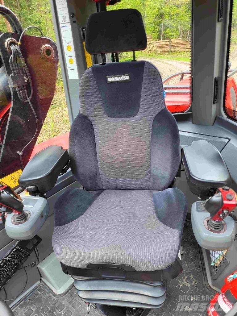 Komatsu 931 XC Combine forestiere