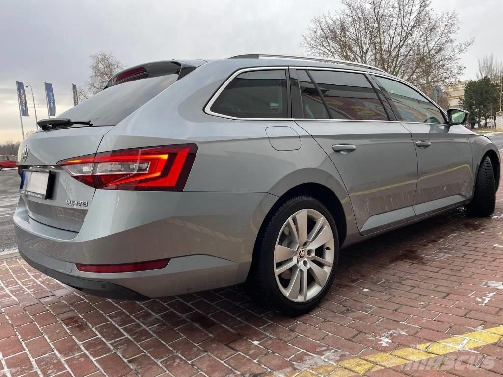 Skoda Superb Masini