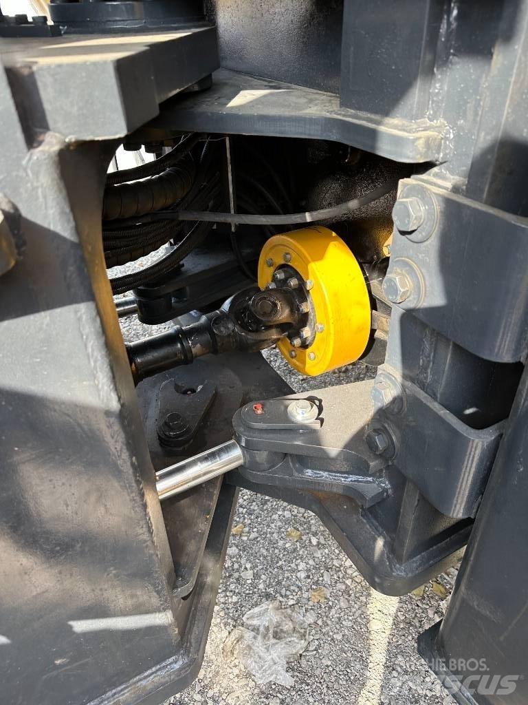 XCMG LW 500 KV Incarcator pe pneuri