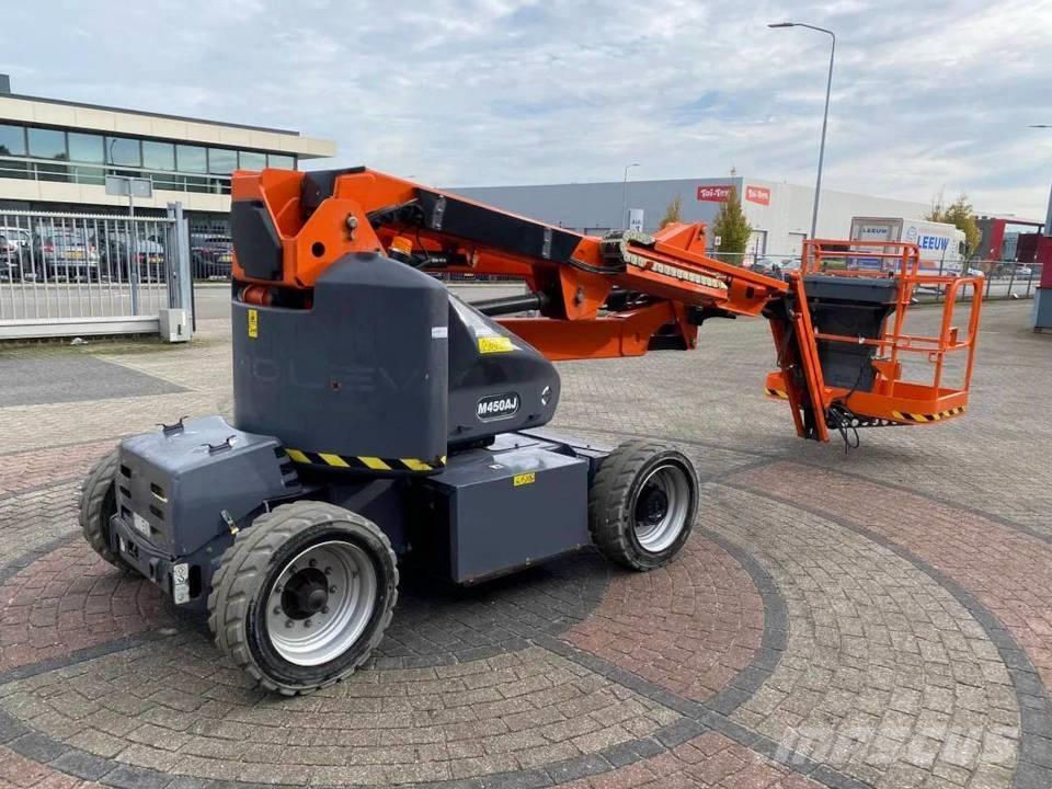 JLG M 450 AJ Nacele cu brat articulat