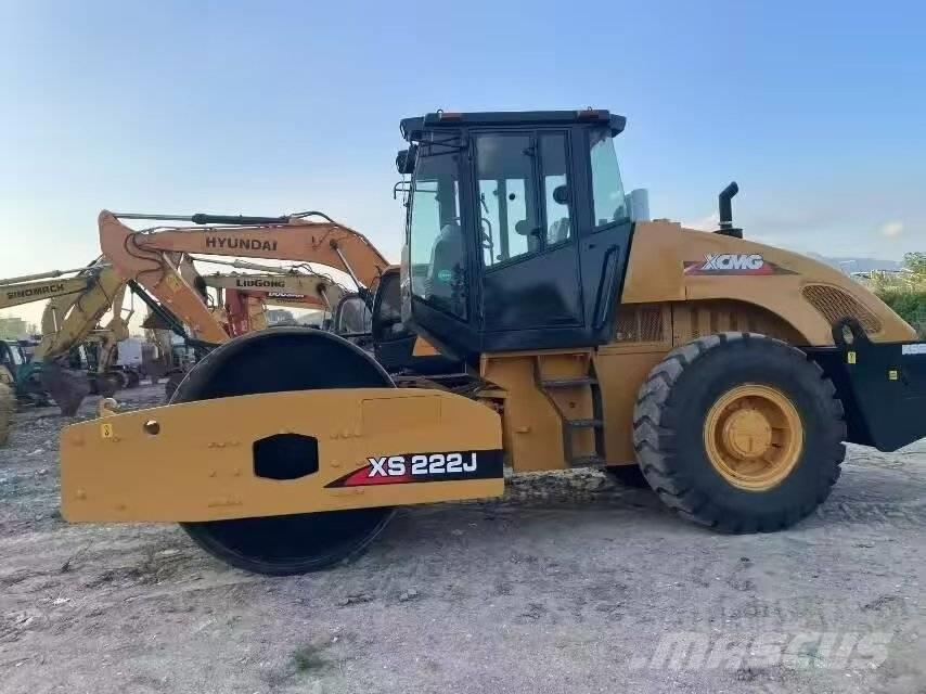 XCMG XS 222 J Compactoare monocilindrice