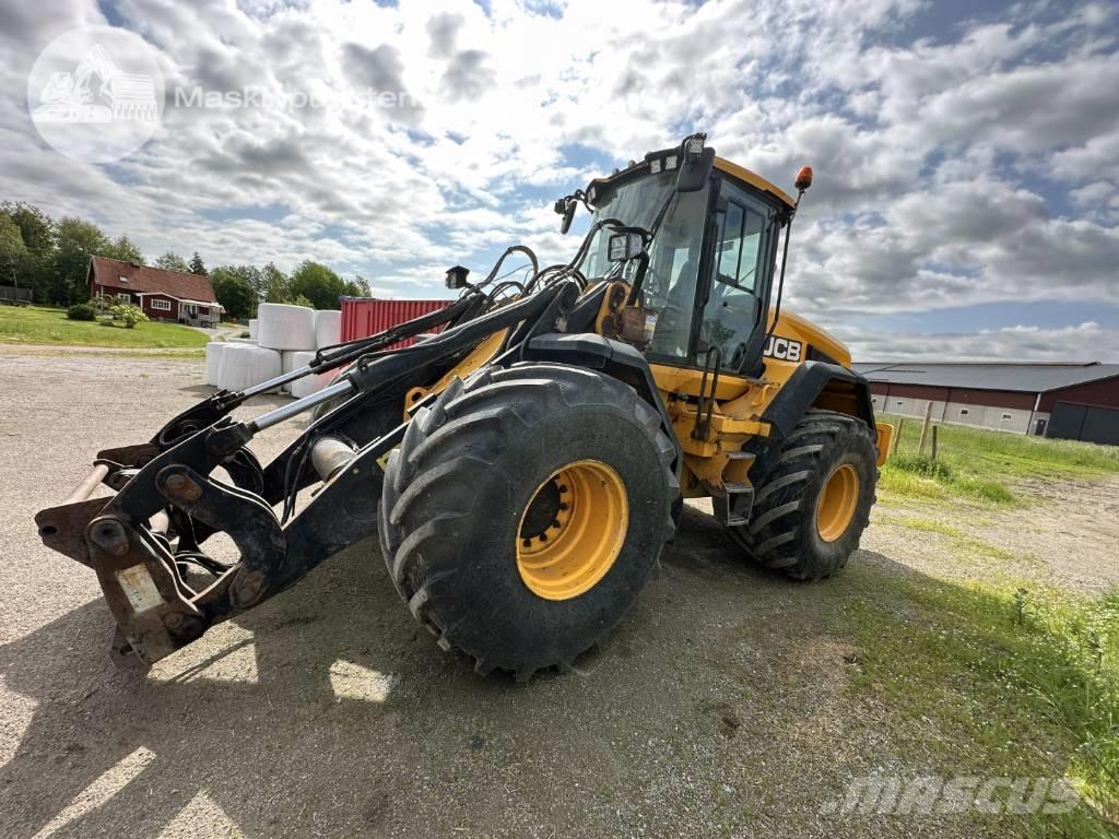 JCB 435 Incarcator pe pneuri