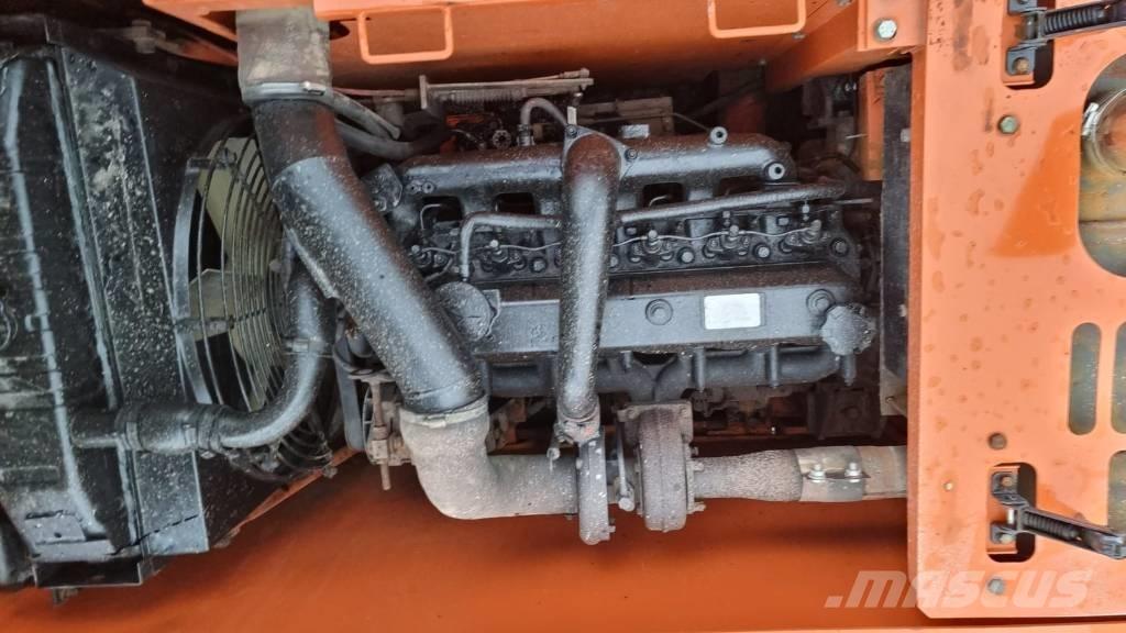 Daewoo SL130LC-V Excavatoare pe șenile
