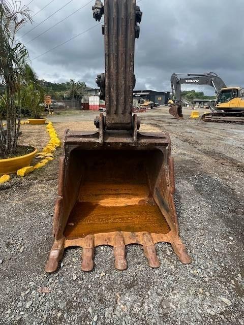 Volvo EC 220 D Excavatoare pe șenile
