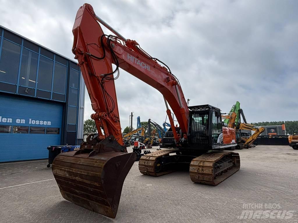 Hitachi ZX 350 LC-6 Excavatoare pe șenile
