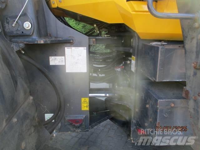 Komatzu WA 380 Incarcator pe pneuri