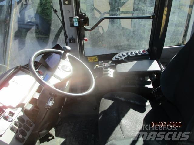 Komatzu WA 380 Incarcator pe pneuri