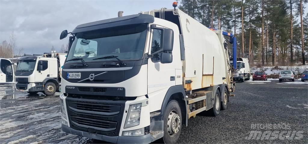 Volvo FM330 Camion de deseuri