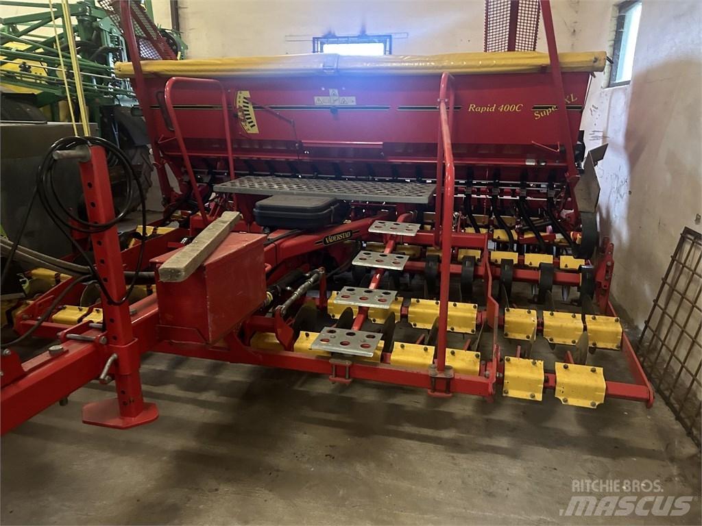 Väderstad Rapid400C Perforatoare