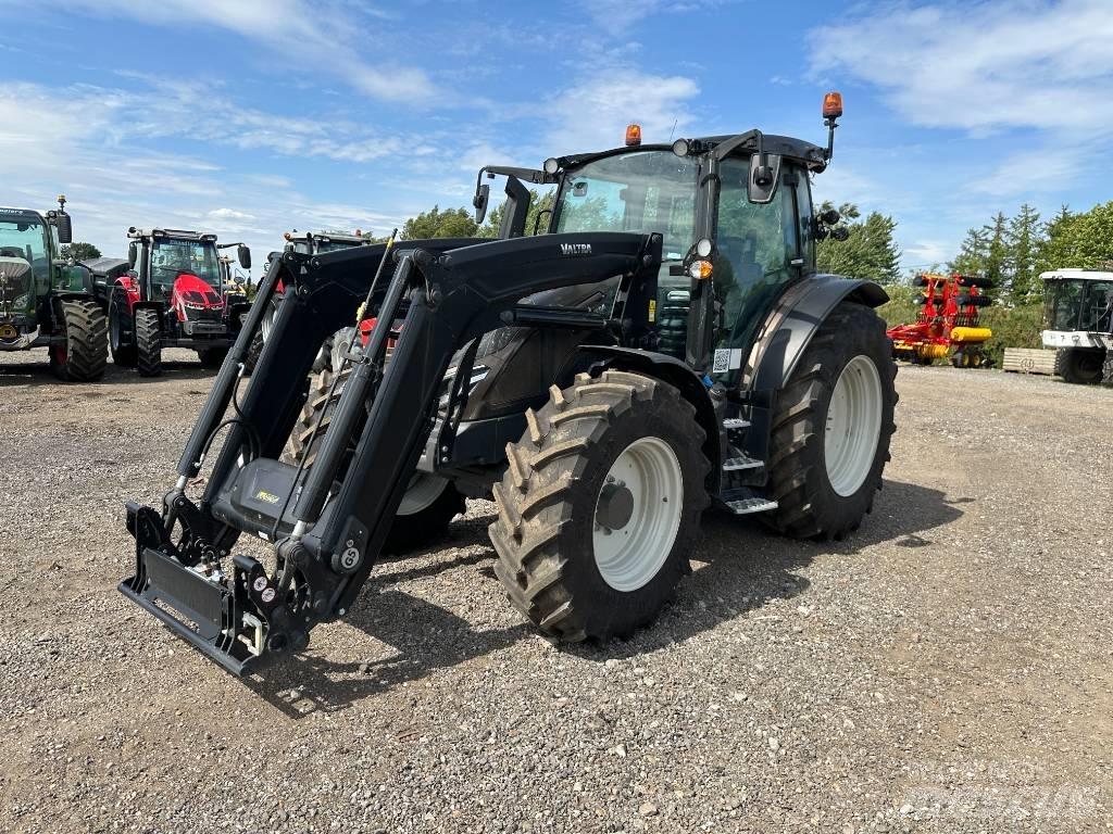 Valtra G 135 A Tractoare