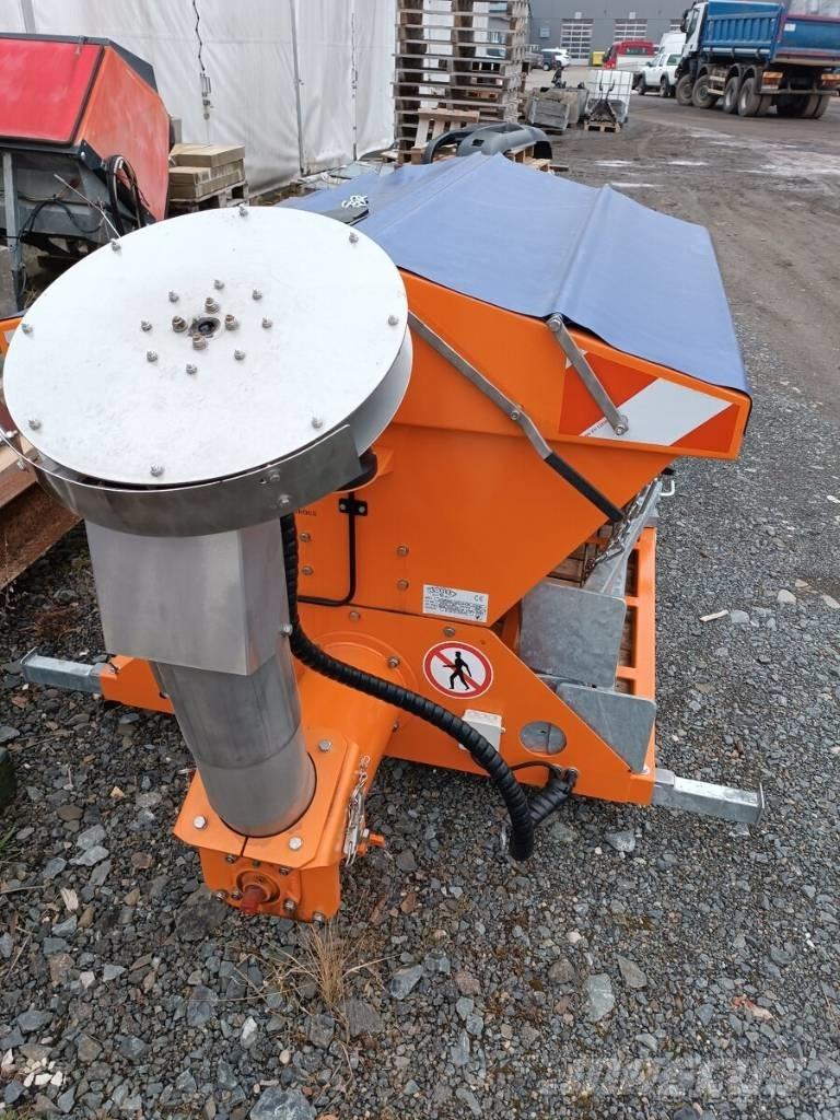  KOBIT SYKO Utilaje întreţinere terenuri - Altele