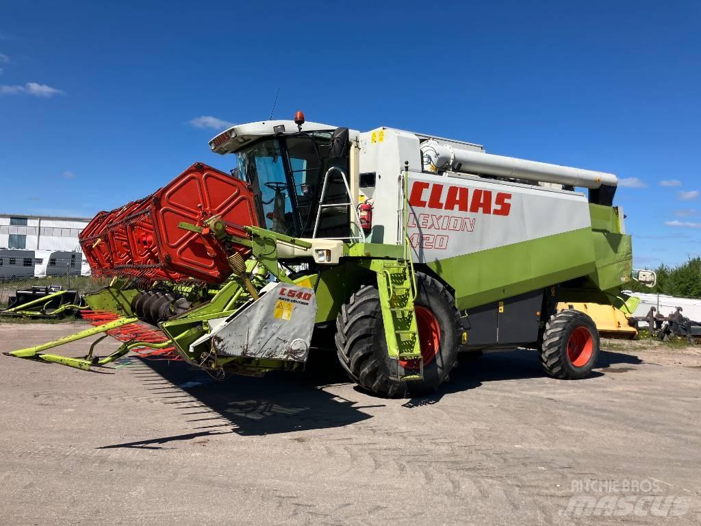 CLAAS Lexion 420 Combine de secerat