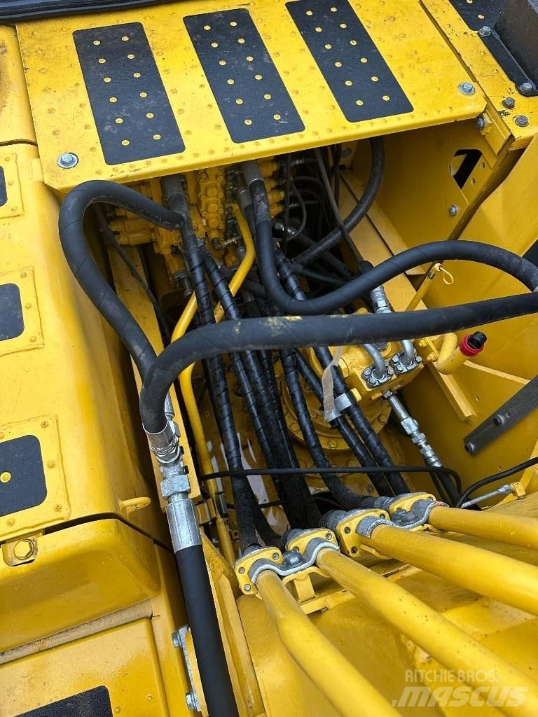 Komatsu PC 200-8 Excavatoare pe șenile
