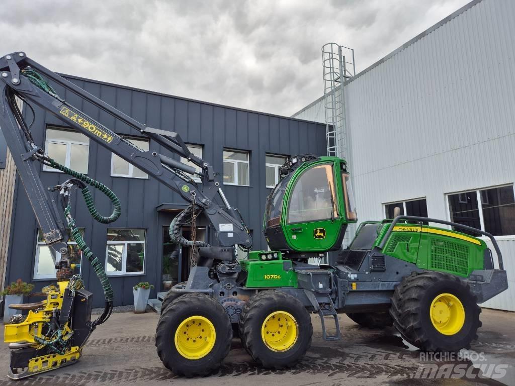 John Deere 1070 G Combine forestiere