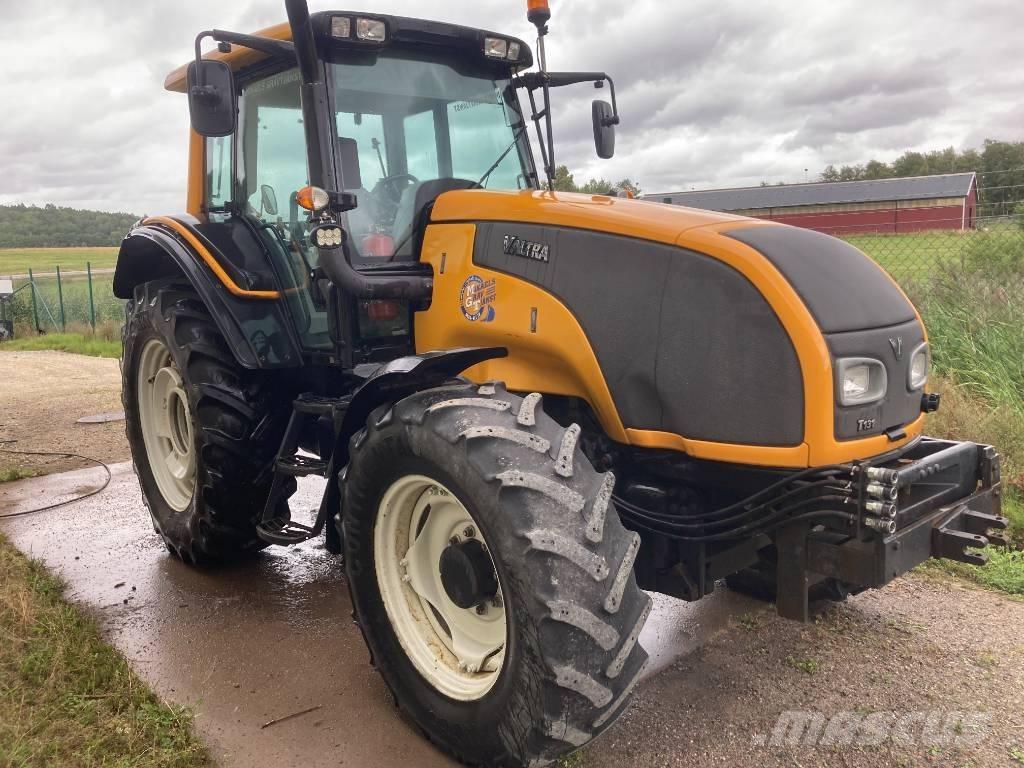Valtra T 131 Tractoare