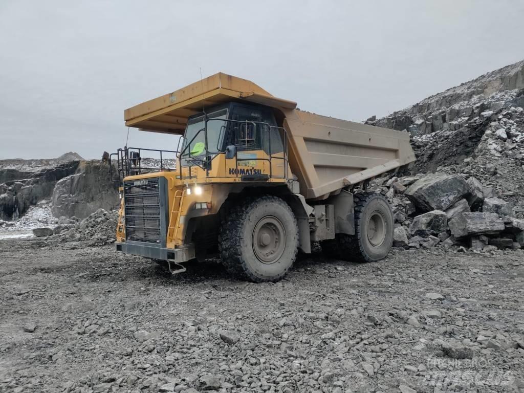 Komatsu HD605-7 Camioane cu basculante rigide