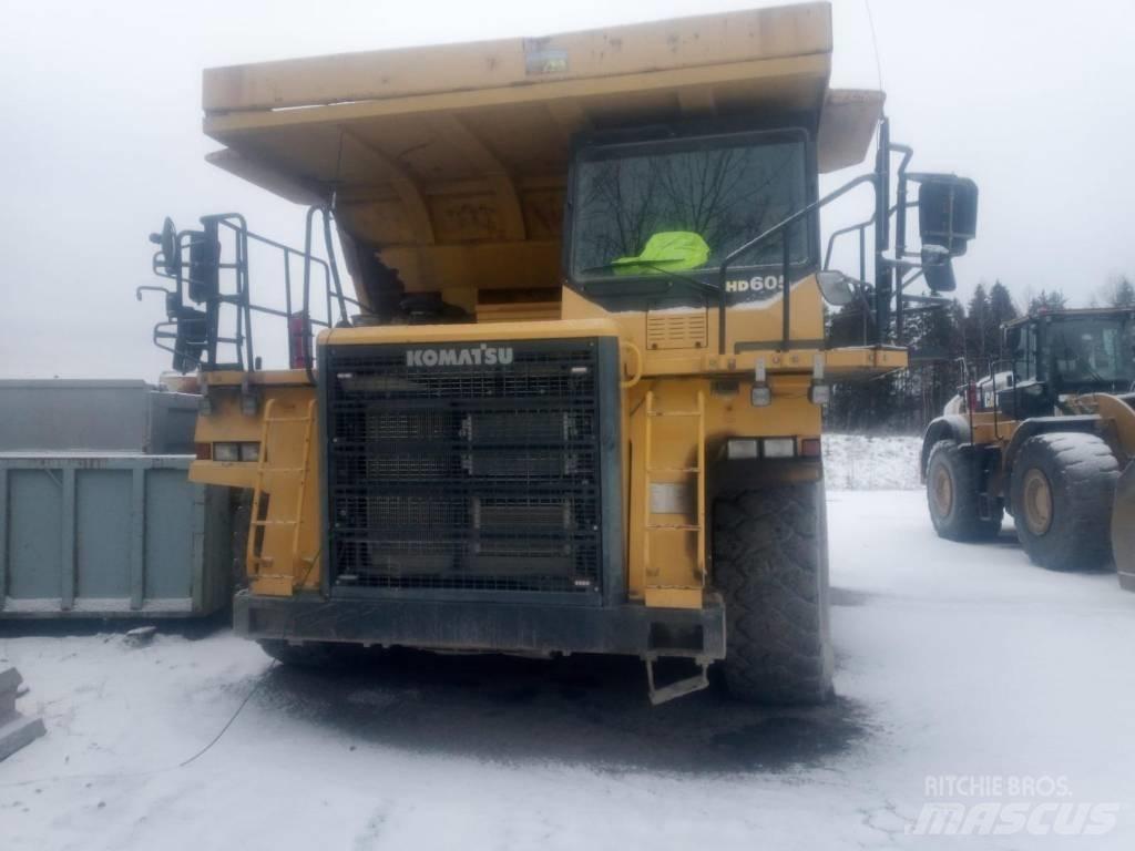 Komatsu HD605-7 Camioane cu basculante rigide