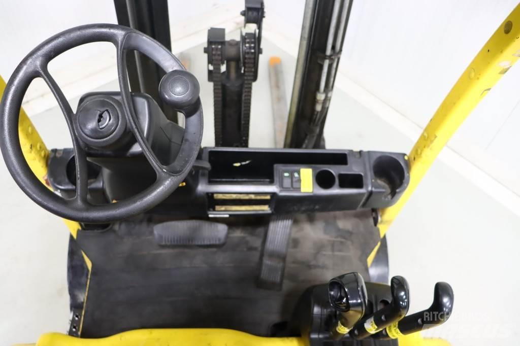 Hyster J2.5XN Stivuitor electric