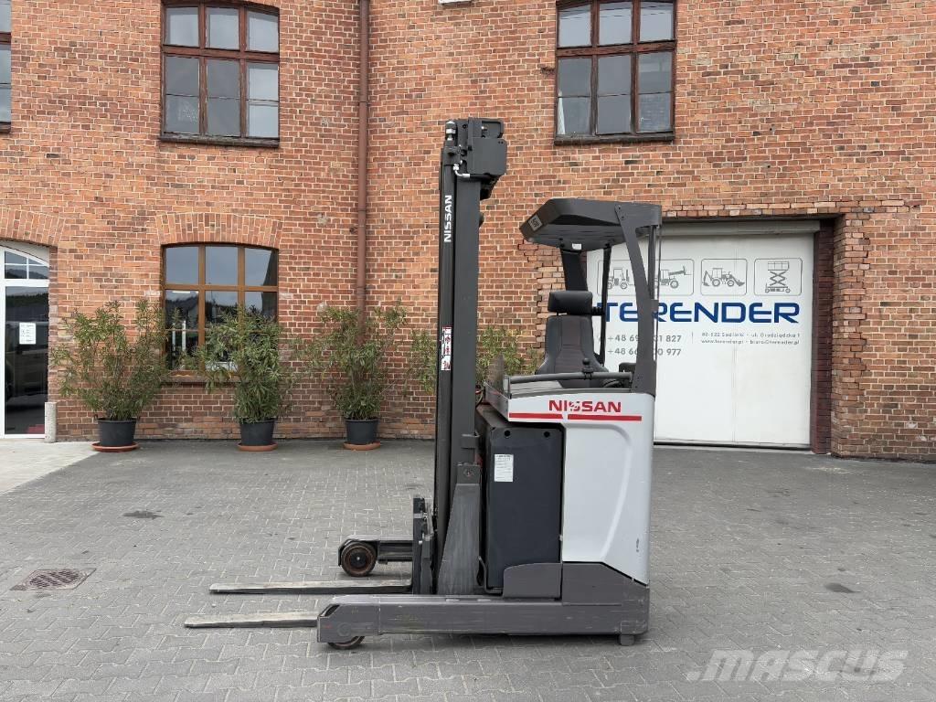 Nissan ULS 120 Stivuitor cu catarg retractabil