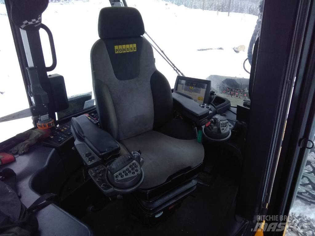 Ponsse Ergo 8W Combine forestiere