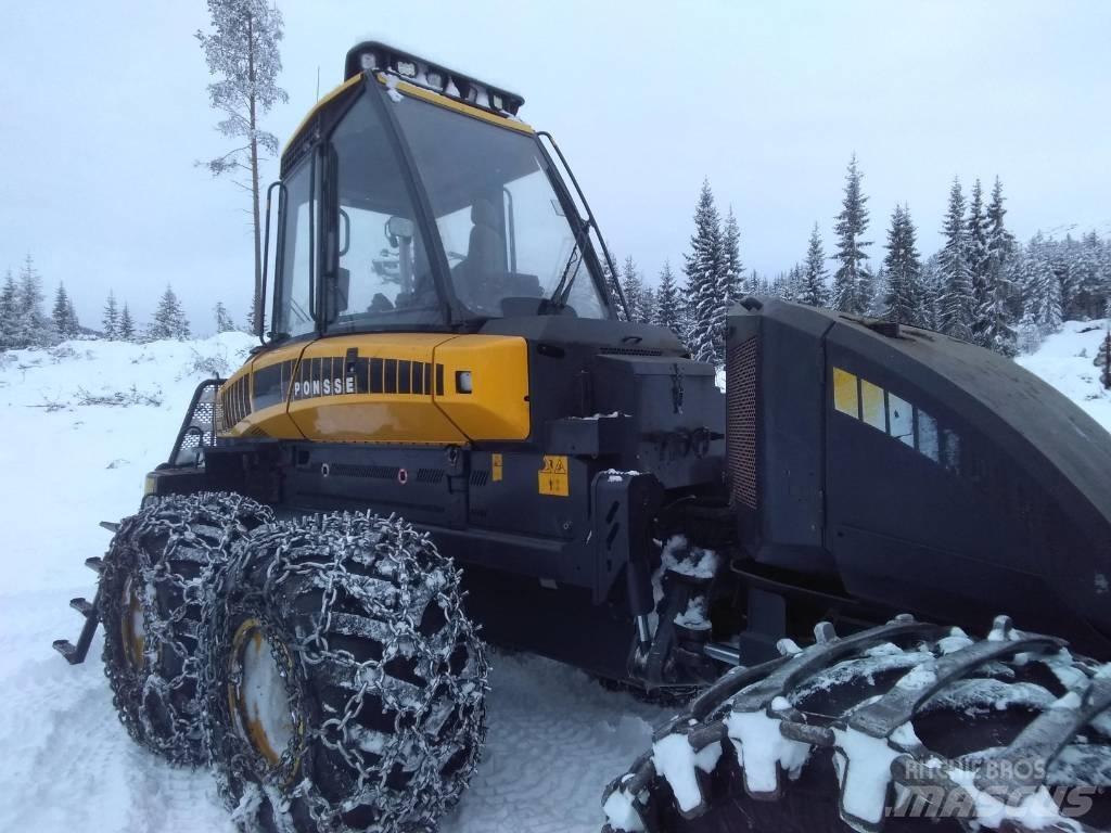 Ponsse Ergo 8W Combine forestiere