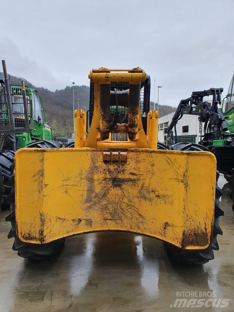 John Deere 540 D Utilaje de manevrarea a bustenilor