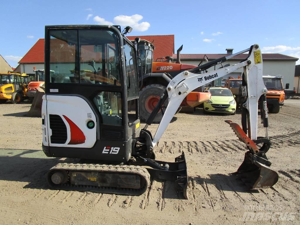 Bobcat E 19 Z   V  E 20 Mini excavatoare < 7t