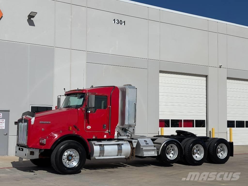 Kenworth T 800 Autotractoare