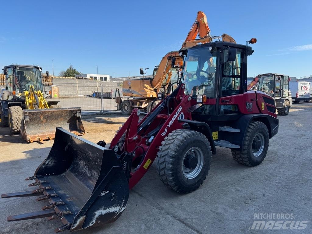 Yanmar V80 (02189) Incarcator pe pneuri