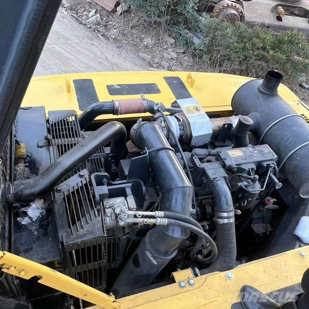 Komatsu PC 360-7 Excavatoare pe șenile
