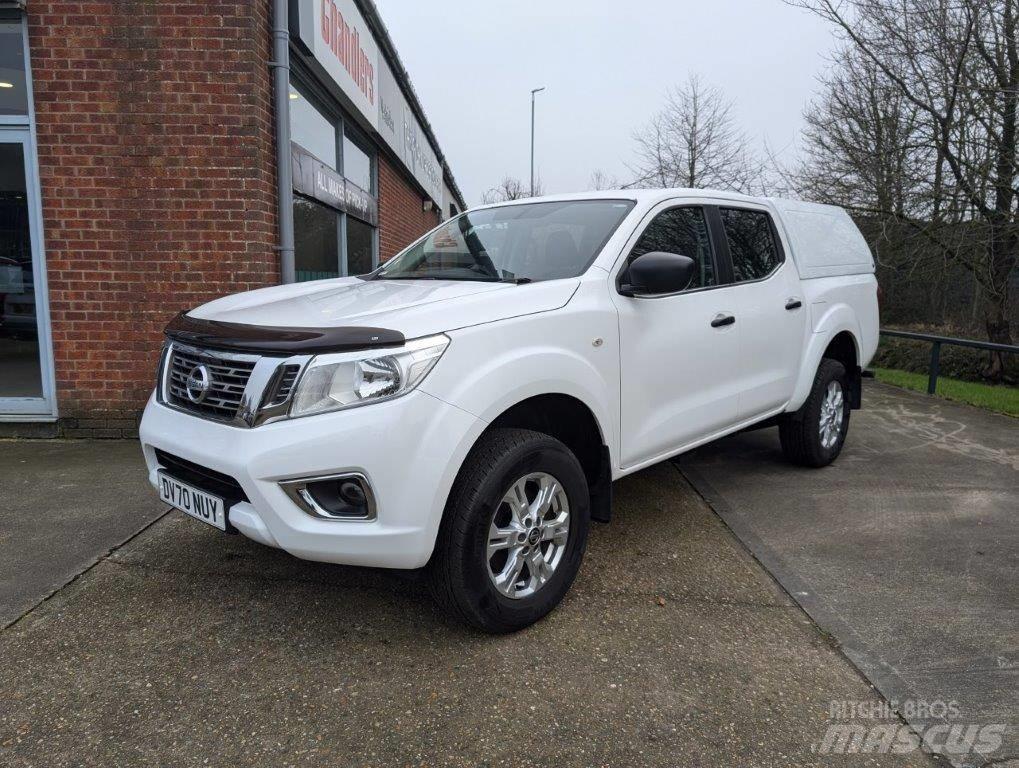 Nissan Navara Pick up/Platou