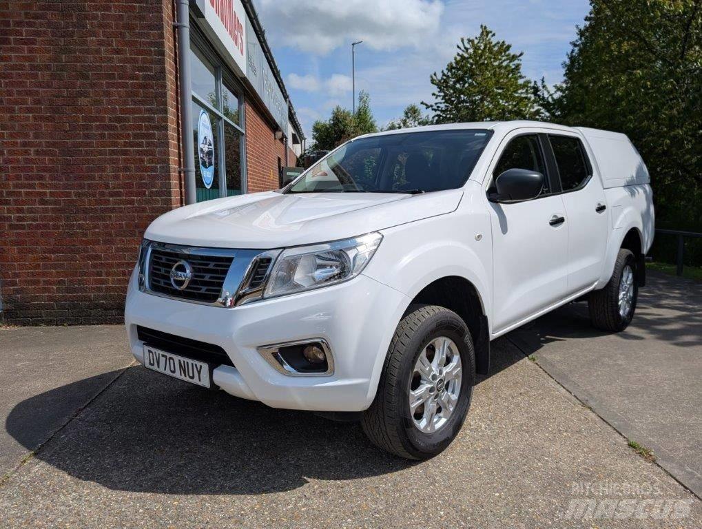 Nissan Navara Pick up/Platou