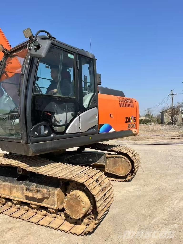 Hitachi ZX 200-5 G Excavatoare pe șenile

