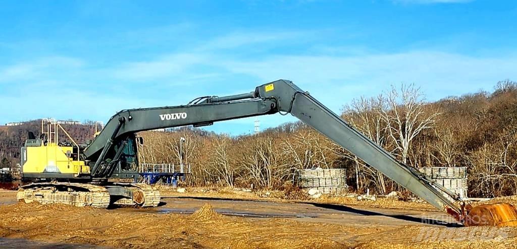 Volvo EC300ELR Excavatoare pe șenile
