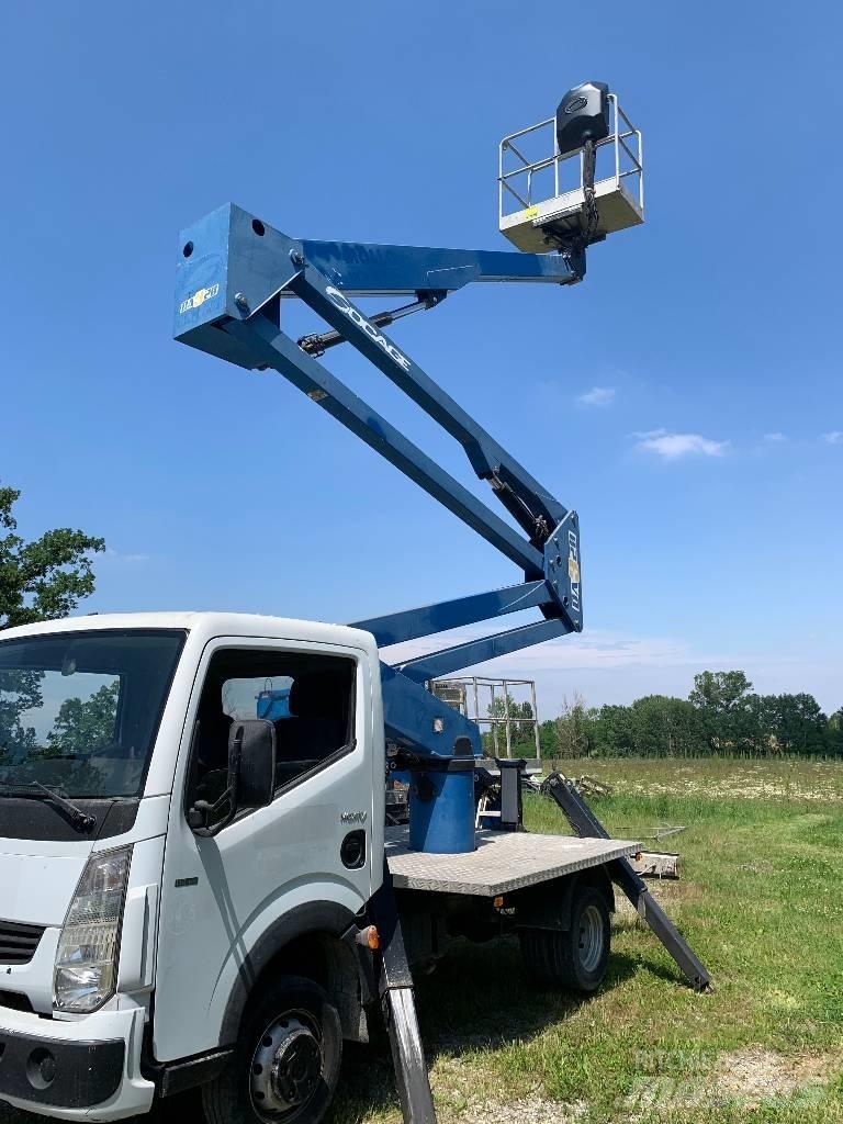 Socage DA 320 Platforme aeriene montate pe camion