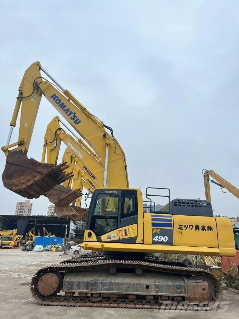 Komatsu PC490-10 Excavatoare pe șenile
